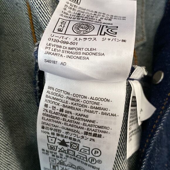 CUSTOMIZED Embroidery 'Stitch-on- denim red tag Levi’s jacket Sz S - Picture 11 of 16